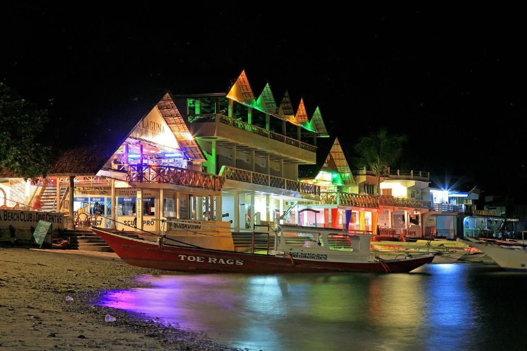 Lalaguna Beach Club And Dive Centre Puerto Galera Luaran gambar
